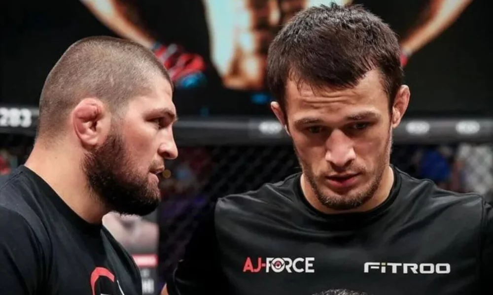 photo d'usman nurmagomedov avec Khabib